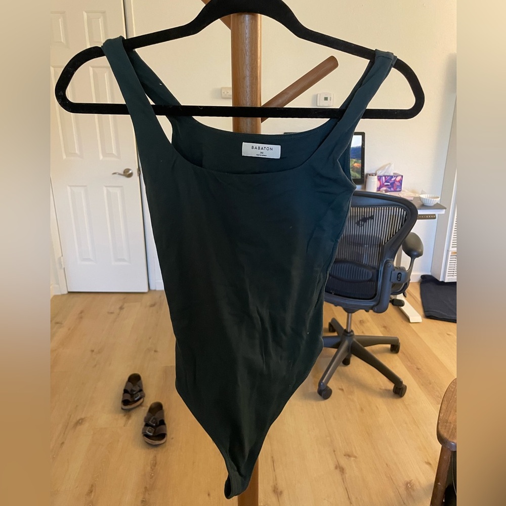 Aritzia babaton bodysuit